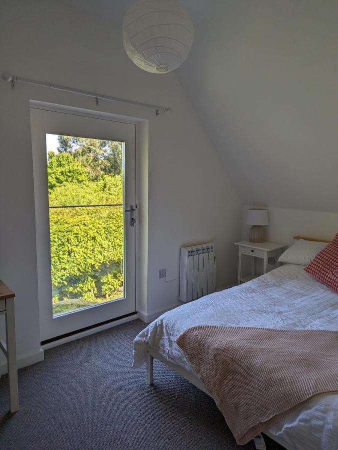 Myrtle Stables - Converted, Self-Contained, Countryside Hernhill Buitenkant foto